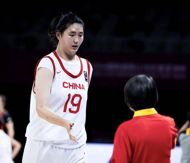 好博体育-包含中国女篮平均年龄25.4岁选材着眼于洛杉矶奥运会FIBA发布中国女篮写真张子宇韩旭搞怪的词条
